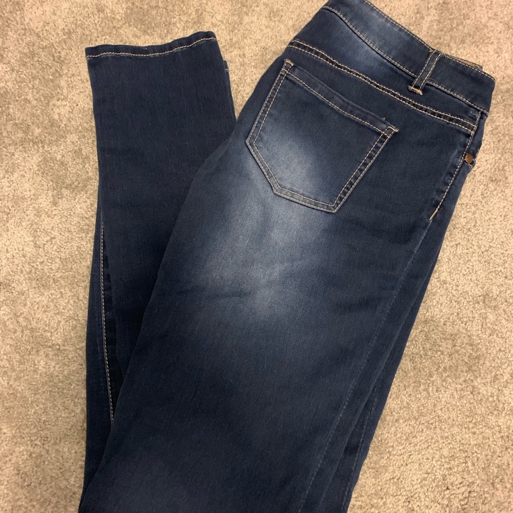 Celebrity pink skinny jeans